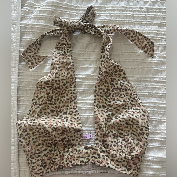 Hansen and Gretel halter top - Picture 1 of 6